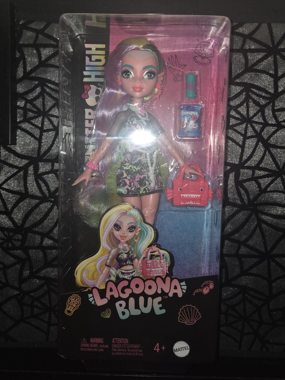 monster high Lagoona Blue Doll with Pink Shark Purse and Multicolor Hair